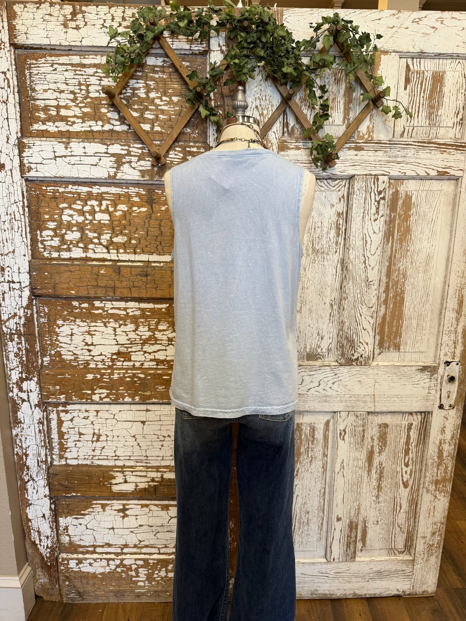 Sky blue women's boutique tank