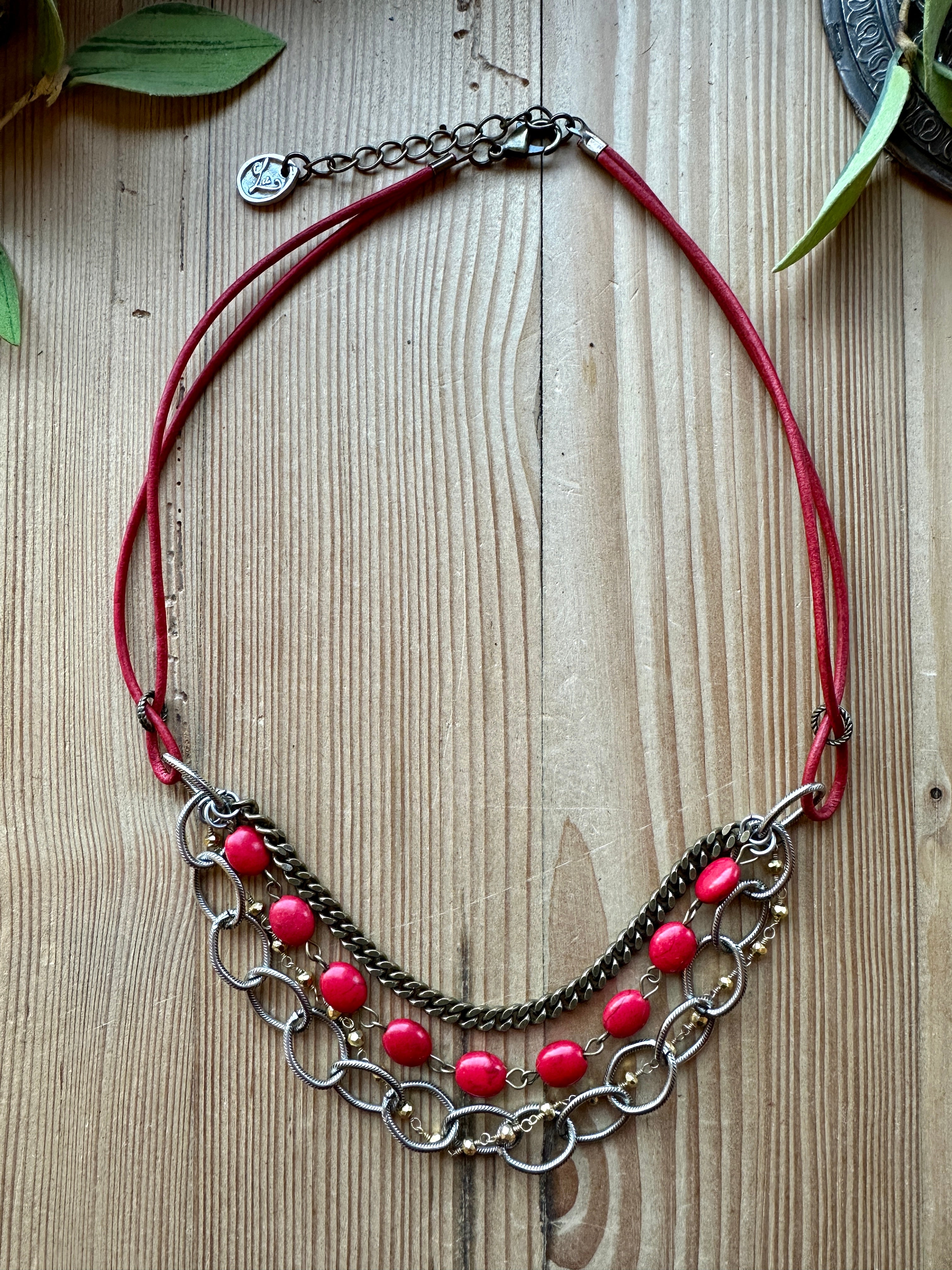 Rockin Red Triple Short Necklace