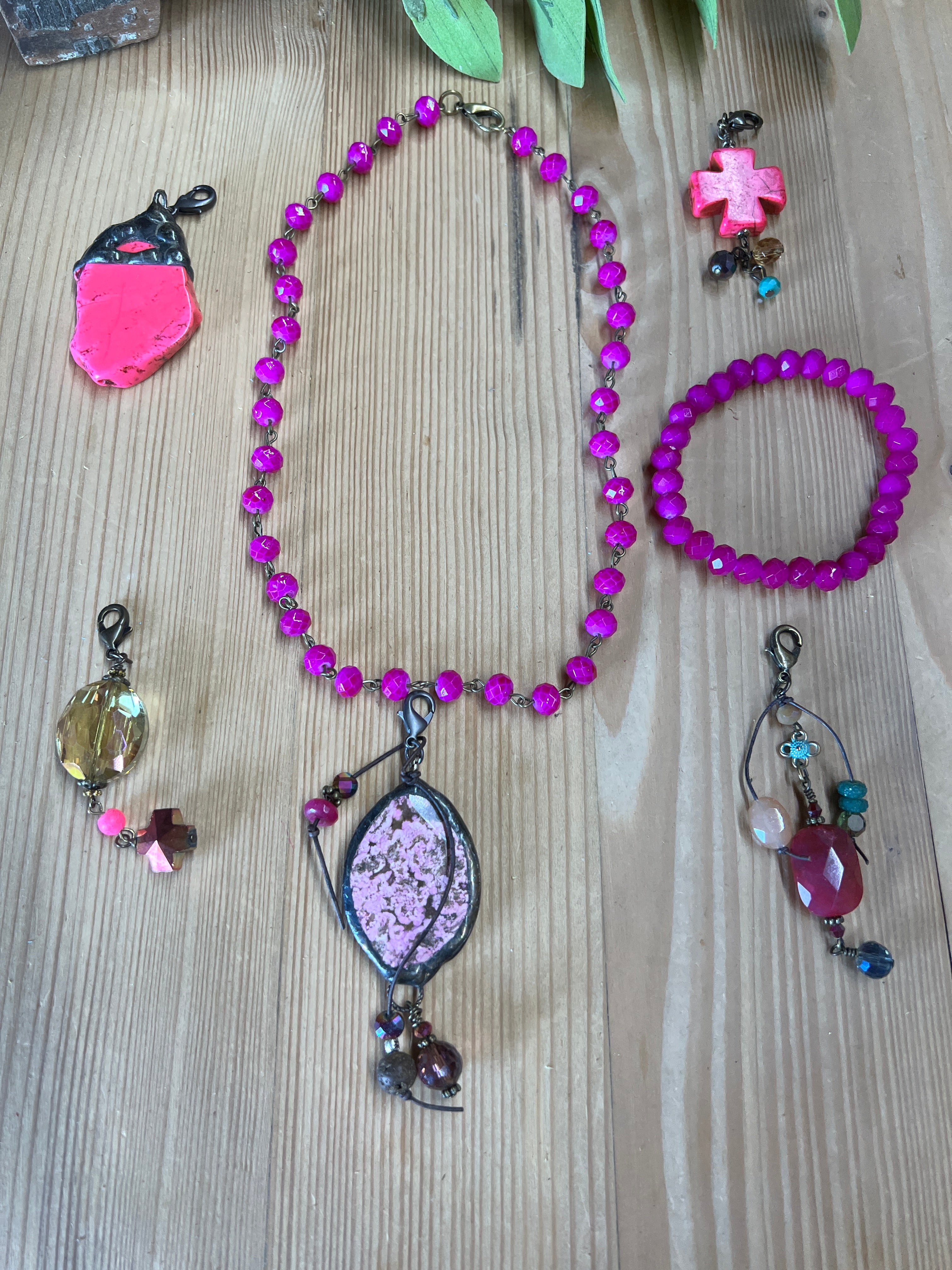 Vibrant Violet Necklace Set